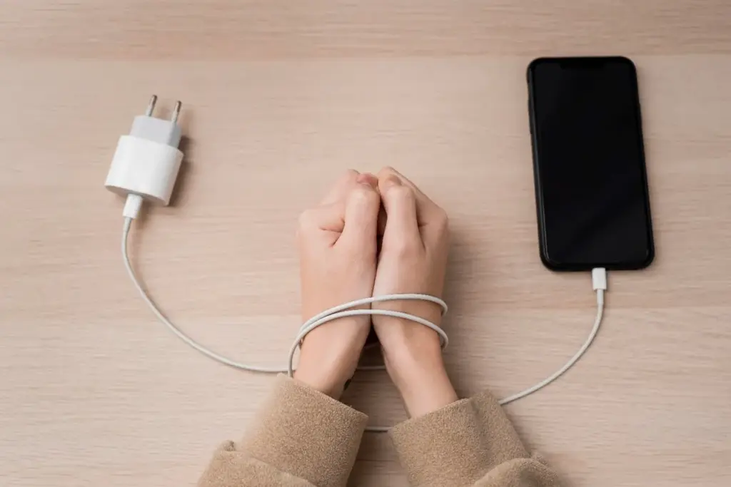 7 Effective Strategies for Managing Device Power Usage