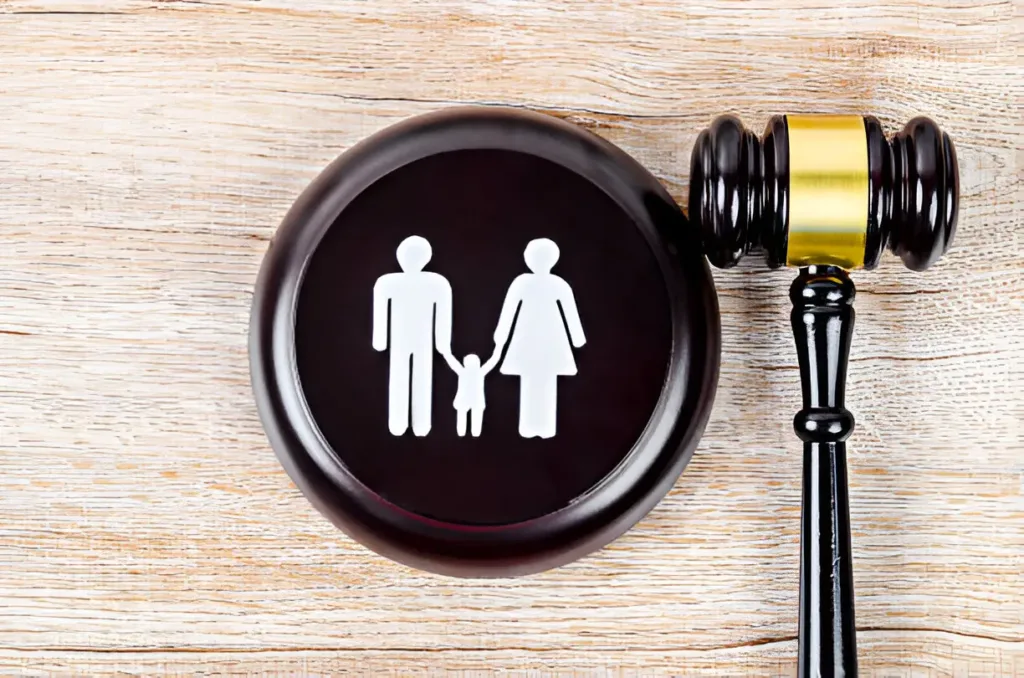 4 Ways to Choose the Right Family Law and Divorce Attorney for Your Needs